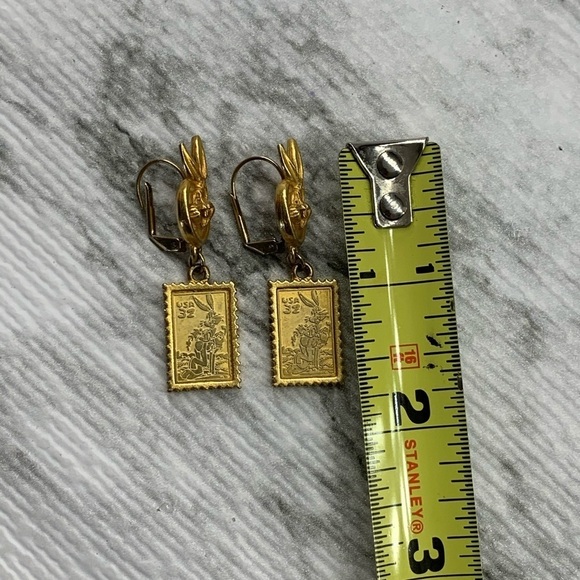 Vintage USA 32 Bugs Bunny Pierced Earrings - Picture 7 of 7